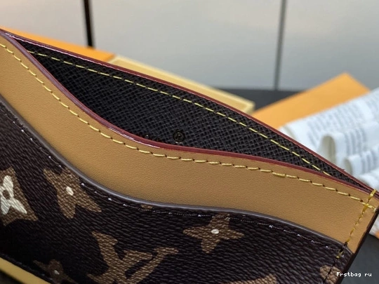 Frstbag ru VUITTON HOLDER-11*7*0.5cm LOUIS CARD 0714